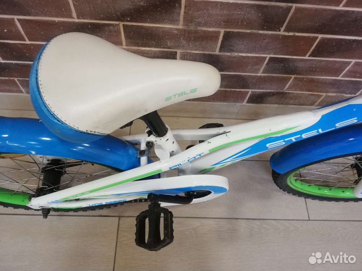 Детский велосипед б/у Stels pilot 140