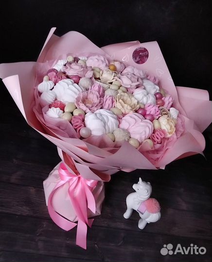 Сладкий букет для любимой девушки на день рождения