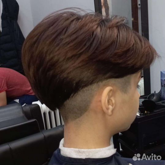 Парикмахер универсал Стилист