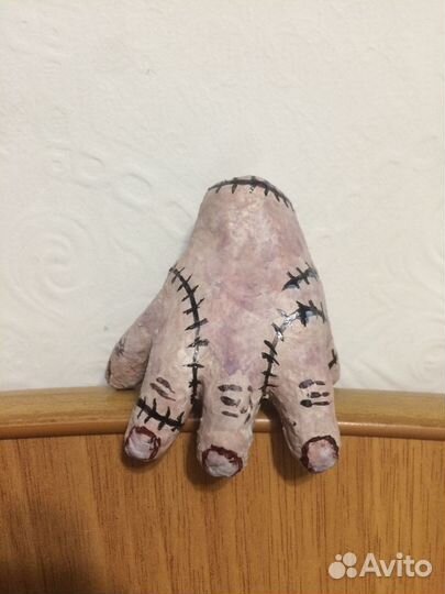 Вещь из Уэнсдей