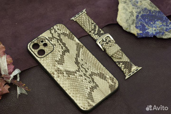 Чехол на iPhone 13, 14, 15 и ремешок Apple Watch