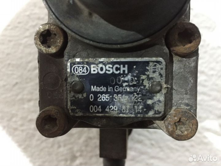 Кран тормозной главный Mercedes Atego Атего