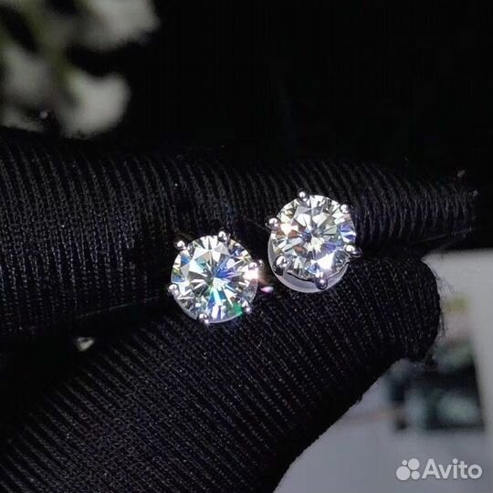 Серьги пусеты с бриллиантами CVD 2 карата