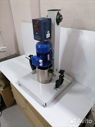 Диссольвер лабораторный