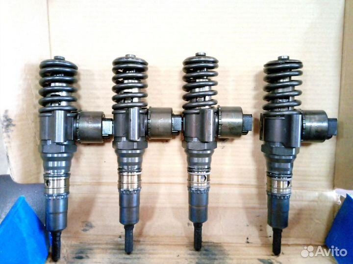 Насос Форсунки volkswagen b6 bkp 2,0