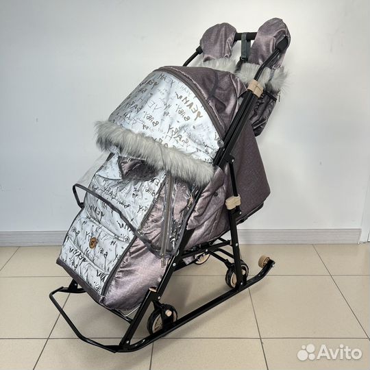 Санки коляска со светоотражающей вставкой