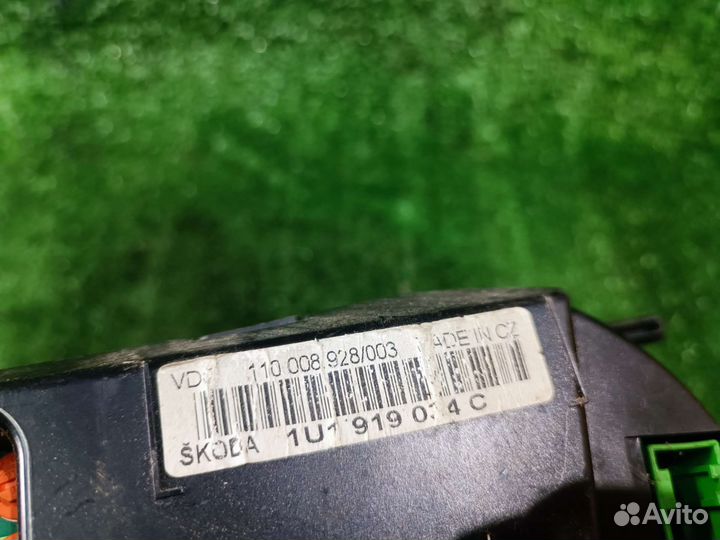 Панель приборов Шкода Октавия тур А4