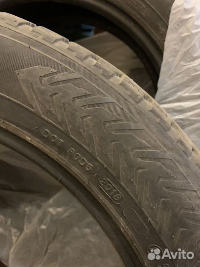 Nokian Tyres Hakkapeliitta 8 215/55 R17 98T