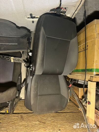 Сиденье переднее правой Focus 3