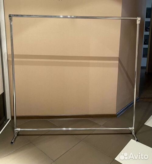 Вешалка напольная 1500*1500