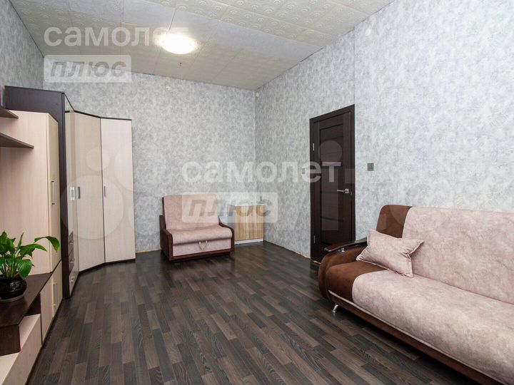 1-к. квартира, 42 м², 1/5 эт.