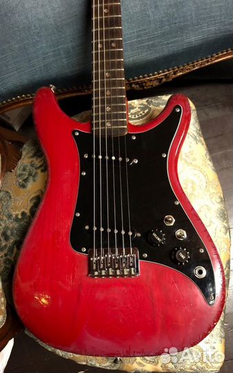 Гитара Fender Lead