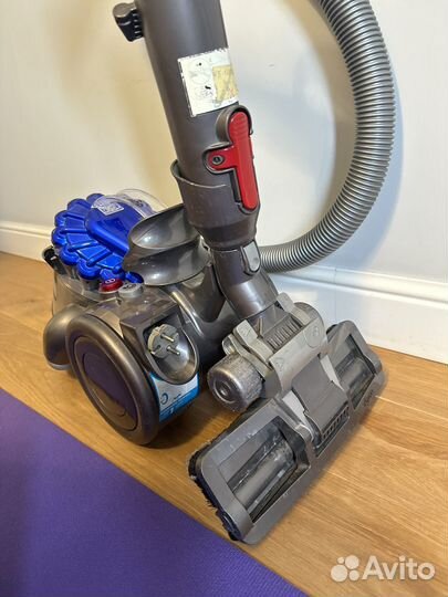 Пылесос dyson dc22