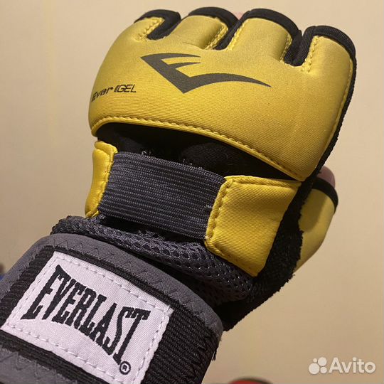 Боксерские перчатки и лапы