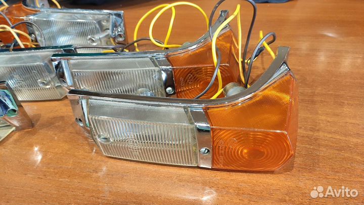 Подфарники пф112 ранние с перемычкой