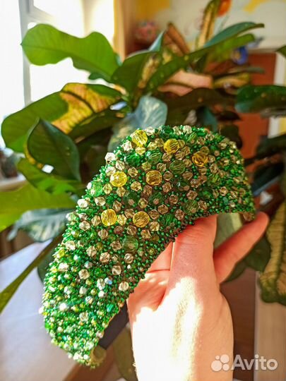 Кокошник современный