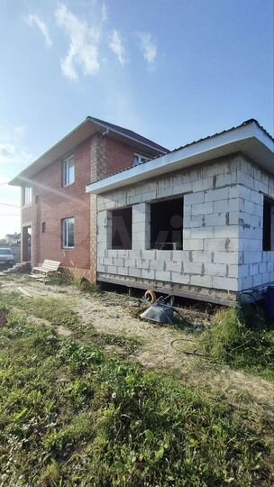 Дом 160 м² на участке 10 сот.