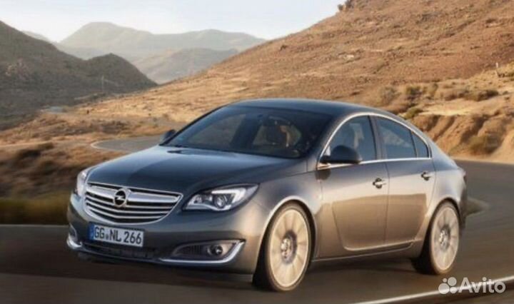 Лобовое стекло Opel insignia 4D 2013-UP