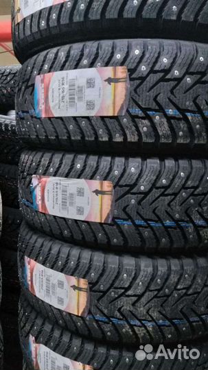 Nokian Tyres Nordman 8 SUV 215/65 R16 102T