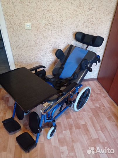Инвалидная коляска