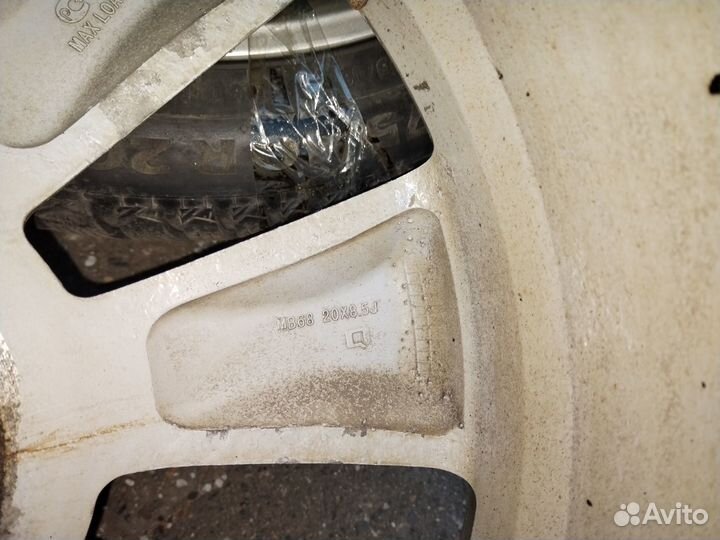 Комплект колес r20