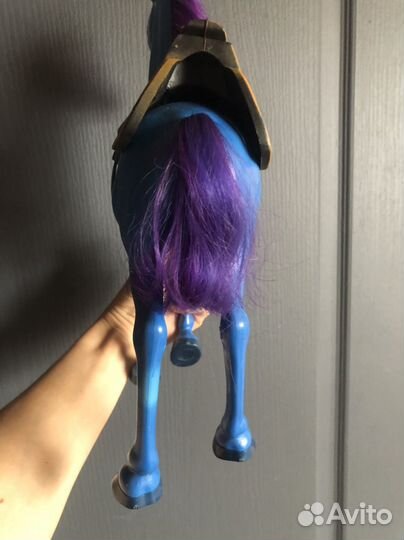 Лошадь Дирекрисы Монстр Хай