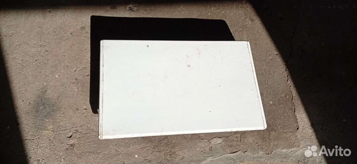 Экран на батарею