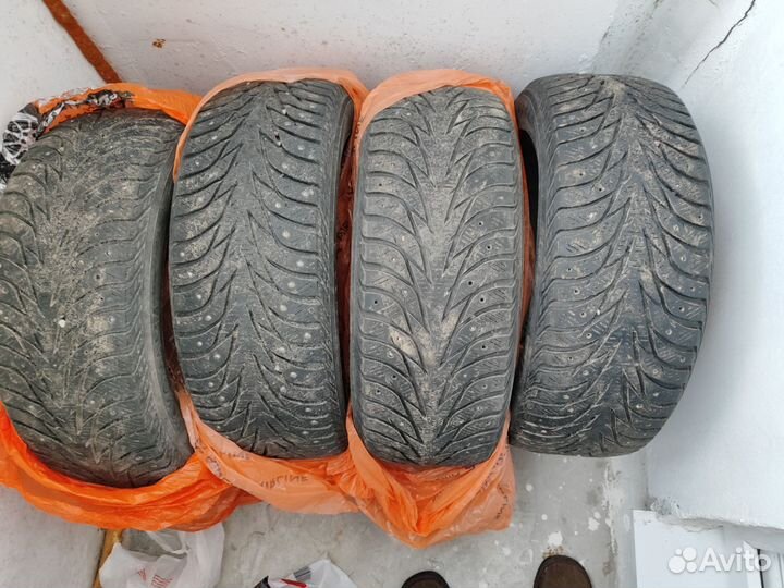 Yokohama Ice Guard IG35 205/55 R16