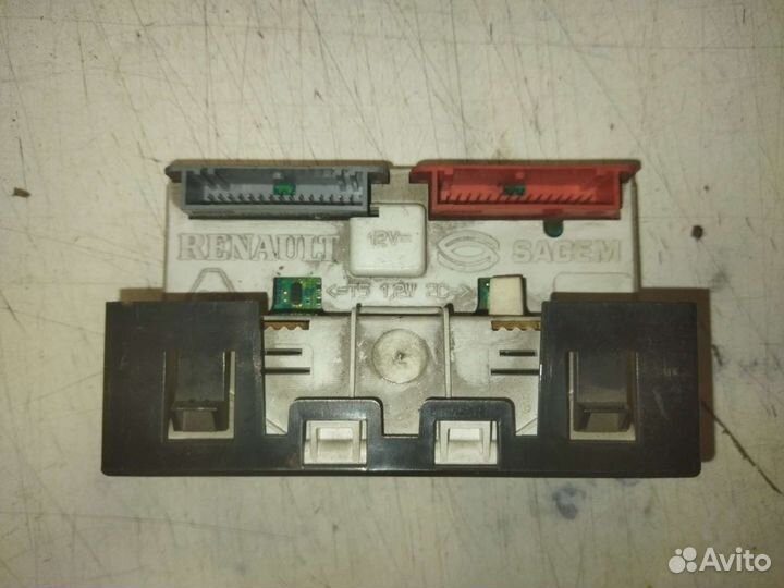 Дисплей информационный Renault Symbol