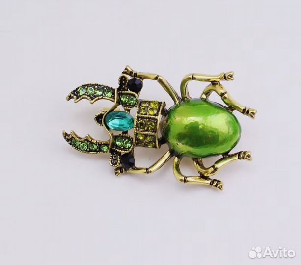 Брошь в стиле Joan Rivers Жук Скарабей