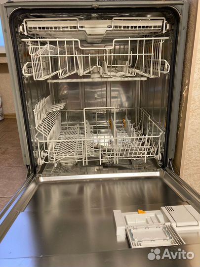 Посудомоечная машина Miele