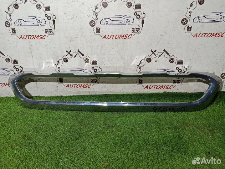 Хром переднего бампера Mercedes W253 X253 GLC