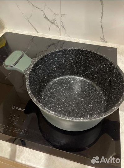 Кастрюля 4,3 л