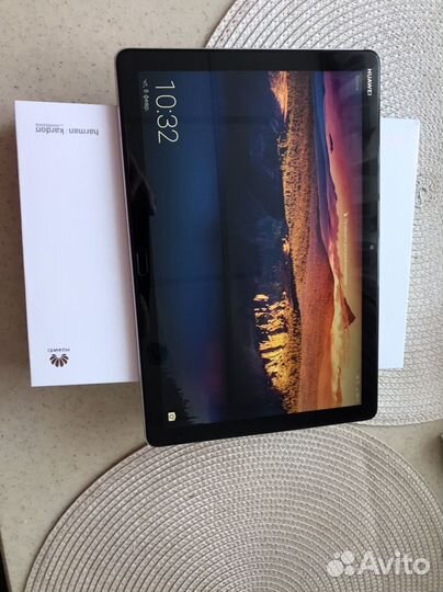 Плааншет huawei mediapad m5 lite