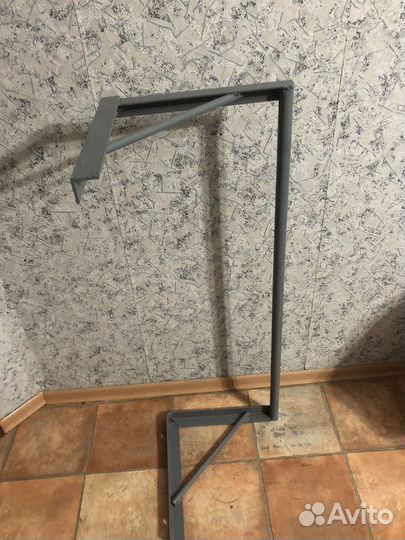 Турник настенный