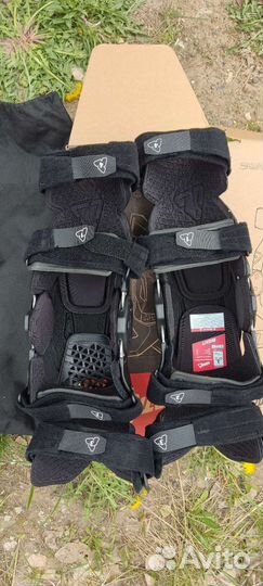 Наколенники Брейсы leatt knee brace x-Frame