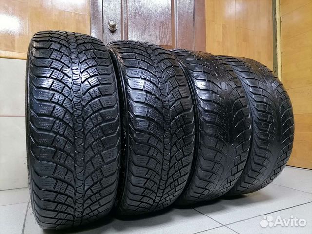Kumho Ecsta 4X II 225/55 R17