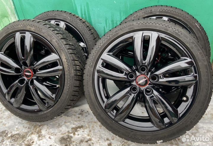 R17 Dunlop SP Winter Sport 4D ROF 205/45, PCD 5x112 DIA 66.6