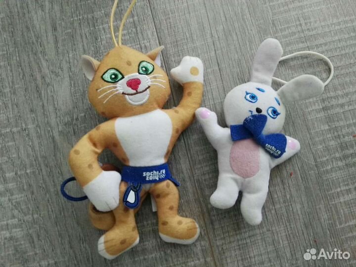 Фигурки макдональдс смурфики, пони, марио