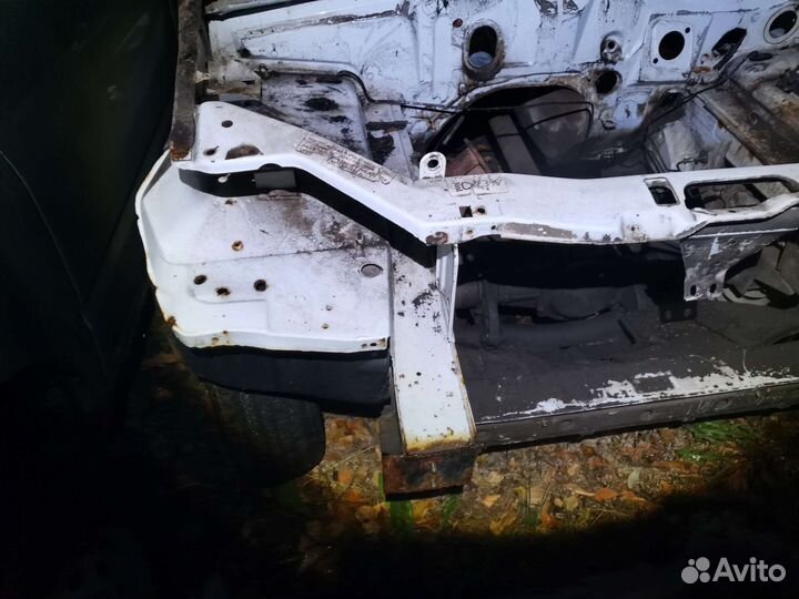 Четверть крылья shevrolet niva