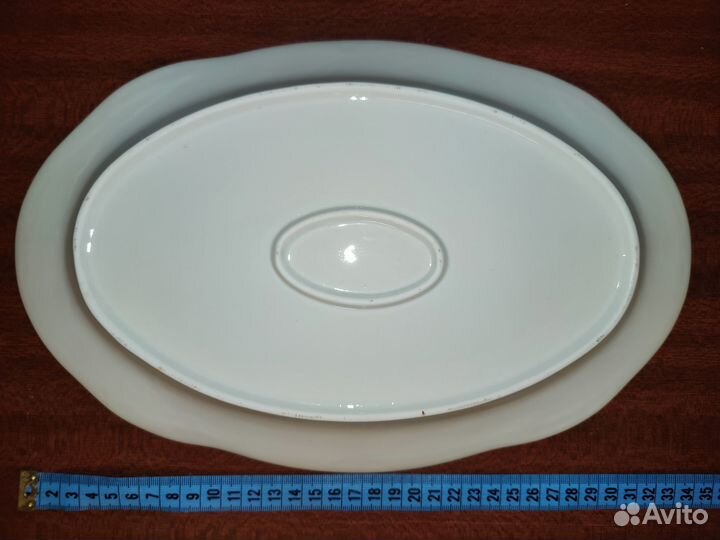 Блюдо овальное белое Фарфор СССР 1970-е гг