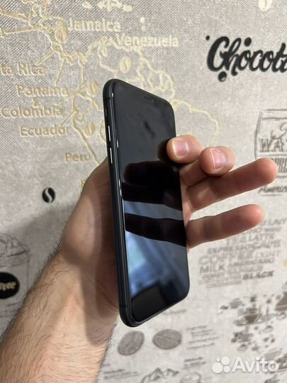 Телефон iPhone 11 128 gb