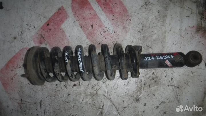 Амортизатор передний левый Toyota Land Cruiser Pr