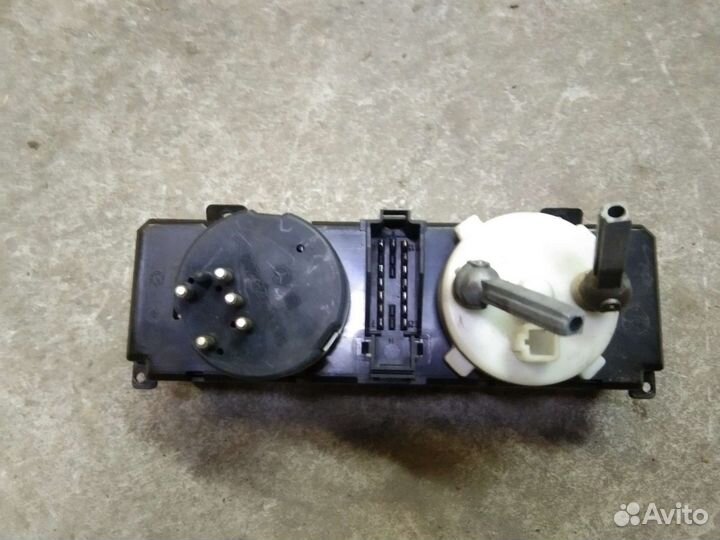 Блок управления климатом Мерседес C W202