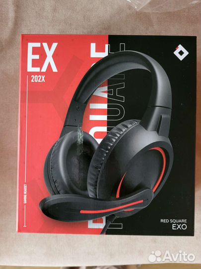 Red square Exo наушники