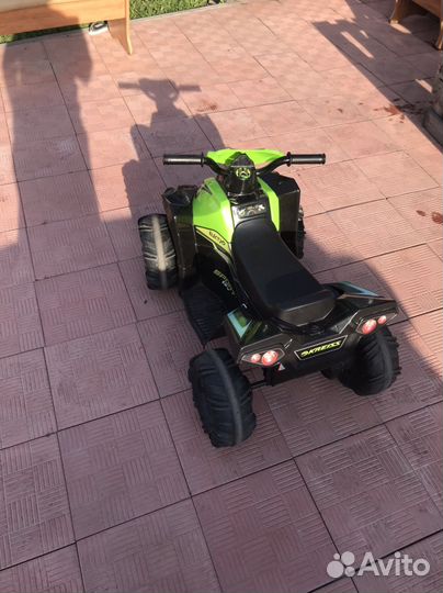 Детский квадроцикл на аккумуляторе бу