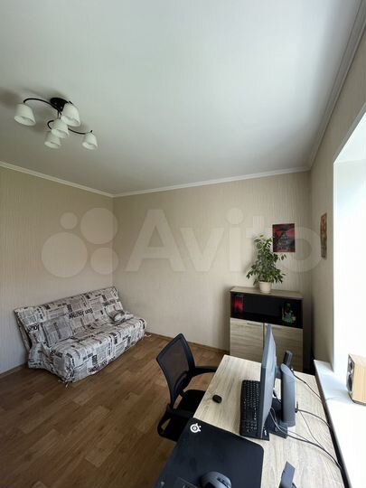 3-к. квартира, 105 м², 2/3 эт.