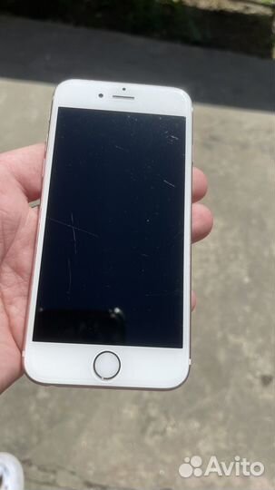 iPhone 6S, 16 ГБ