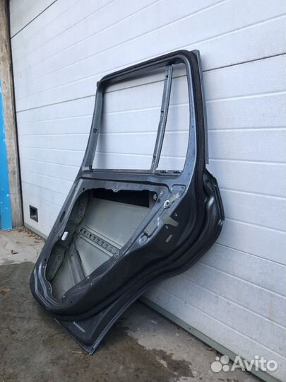 Дверь Mercedes GLK X204