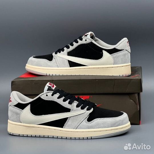 Кроссовки Nike Travis Light Grey